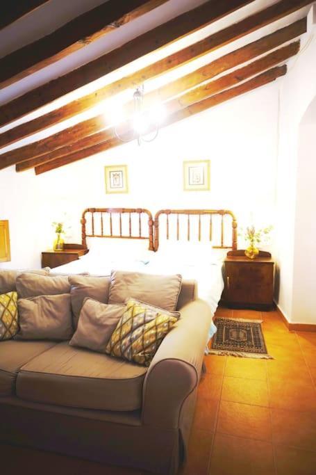 Вилла Casa Clara Pueblo, Mar Y Montana Агуас-де-Бусот Экстерьер фото